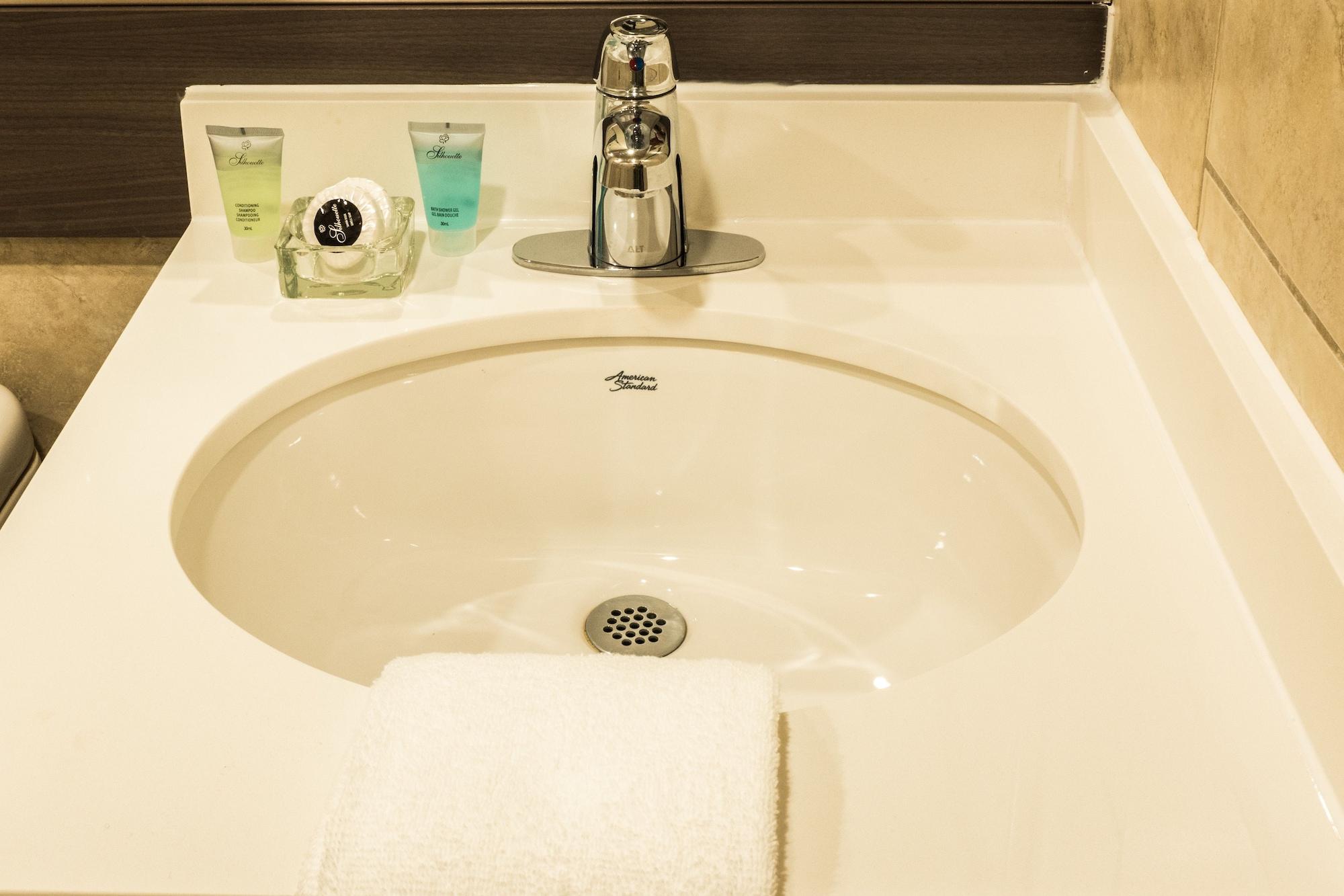 Le Chabrol Hotel & Suites Montréal Dış mekan fotoğraf